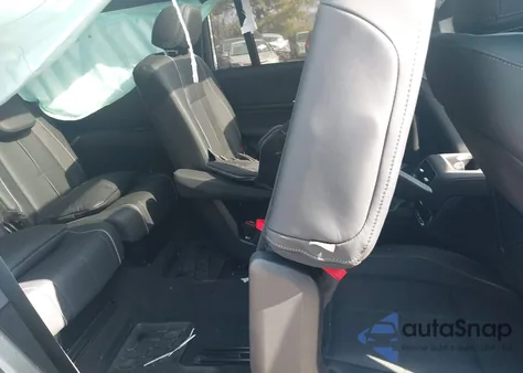 2025 Mercedes-Benz Gls 580 4Matic from USA, damaged, VIN 4JGFF8FE1SB323289